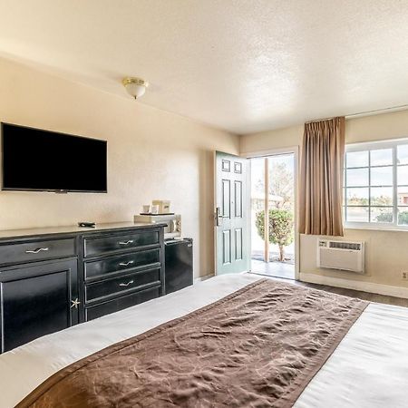 Americas Best Value Inn And Suites Flagstaff Esterno foto